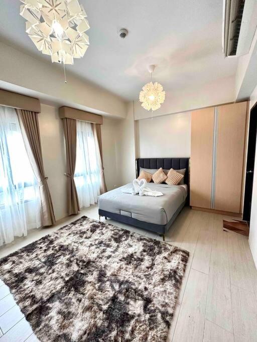 Airport Naia Terminal 3 Insane Interior Apartment Manila Luaran gambar